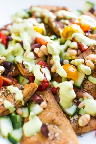 Řecké nachos s koriandrem | Středozemní Nachos