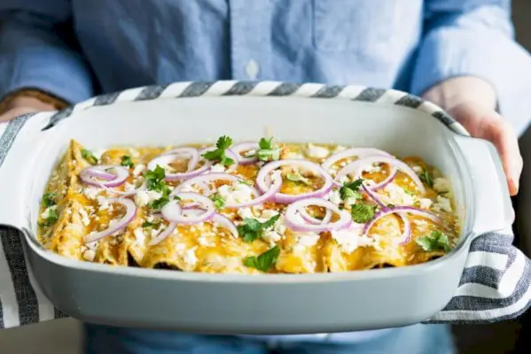 Enchiladas vegetarianas com quinoa