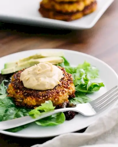 Veggie-Quinoa-Burger | Yumpulse
