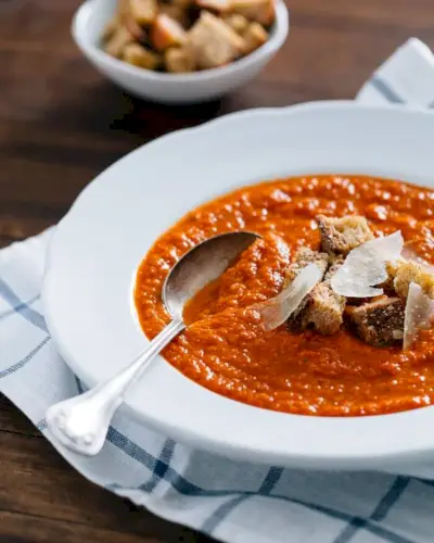 Sopa de Tomate Alcachofra | Yumpulse