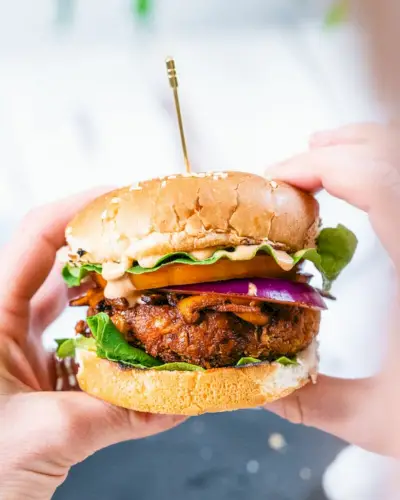 Burgers végétaliens aux pois chiches