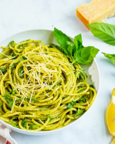 Pâtes au pesto de basilic