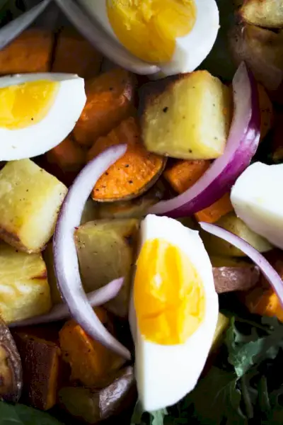 Salada de Batata Saudável com Ovo Cozido