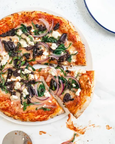 Pizza méditerranéenne