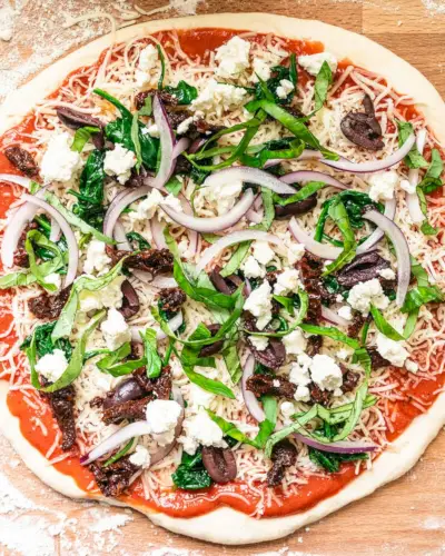 Pizza méditerranéenne