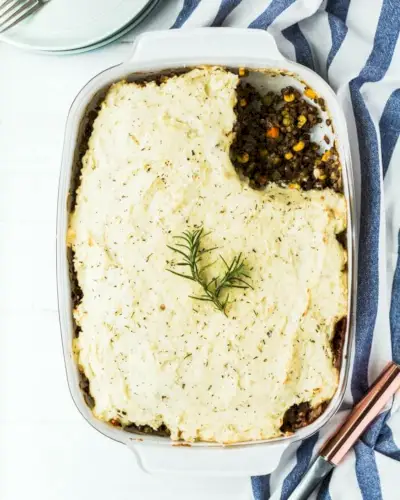 Vegetariánský pastýřský koláč s francouzskou čočkou | Yumpulse