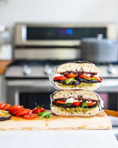 Sandwich italien aux aubergines