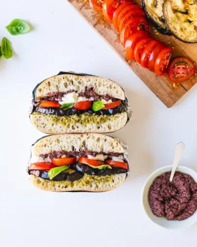 Sandwich italien aux aubergines