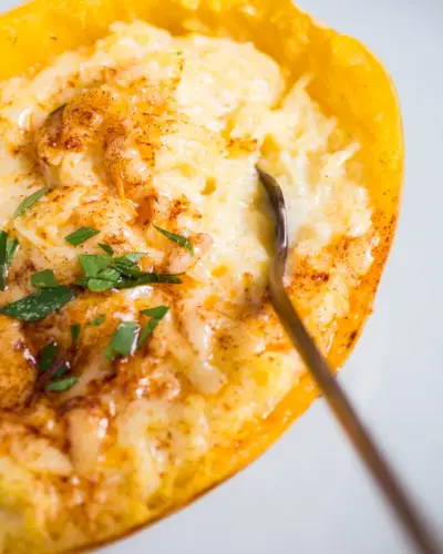 Spaghetti Squash Mac and Cheese | Yumpulse