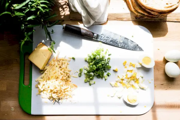 Queso asado con mayonesa