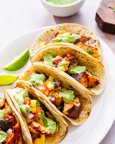 Tacos de salmão