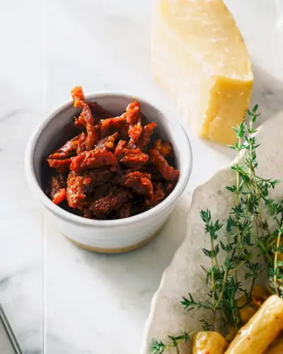 Pasta Di Pomodori Secchi