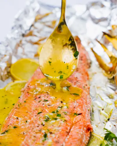 Zitronen-Knoblauch-Lachs