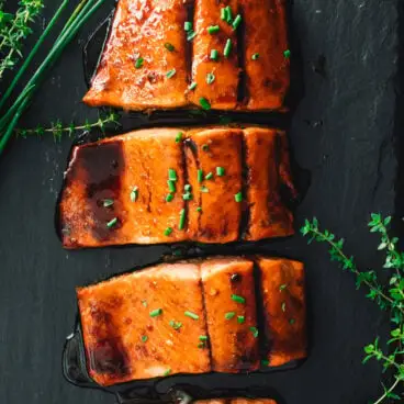 Ahornglasierter Lachs
