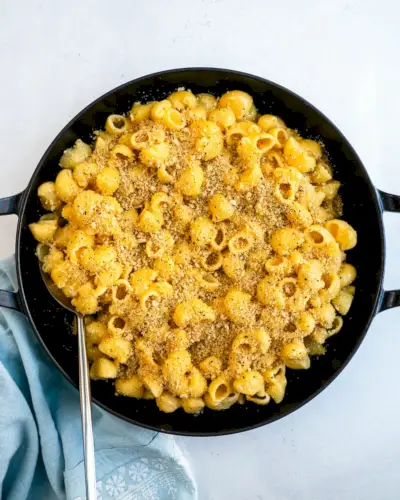Macarrão e queijo caseiro