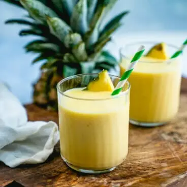 Mango ananasové smoothie