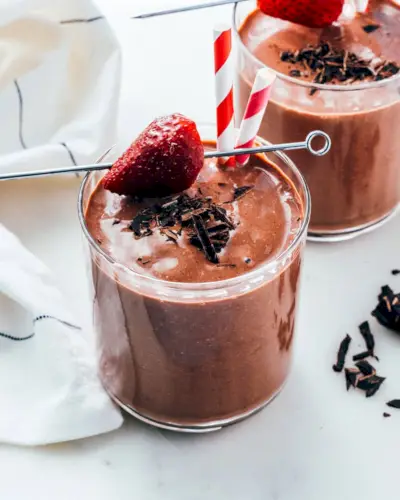 Čokoládové jahodové smoothie