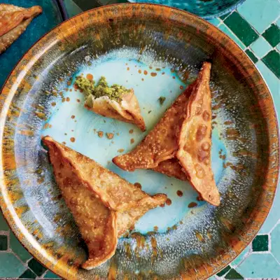 Green Pea Samosas (Green Pea Samosas)
