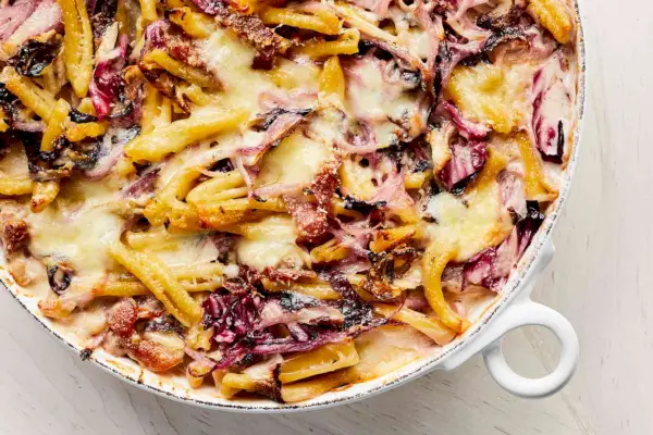 Recette de pâtes au four au fromage et au radicchio