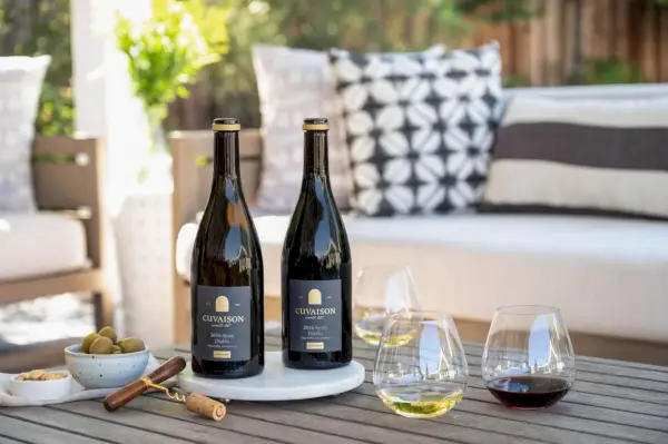 בקבוקי Cuvaison Syrah