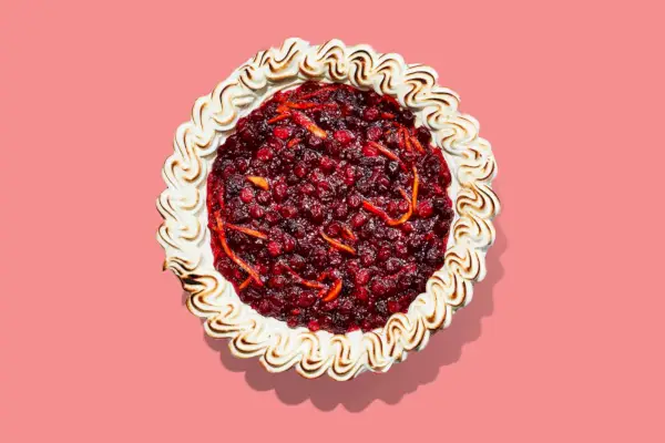 Torta di mirtilli rossi speziati arrostiti