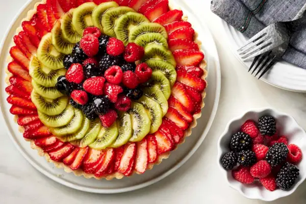 Letnia tarta owocowa