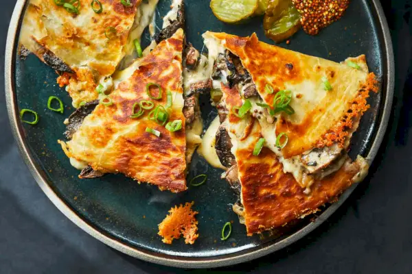 Hubová Reuben Quesadilla