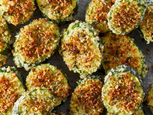 Gebackene Zucchini mit Parmesan-Panko-Kruste
