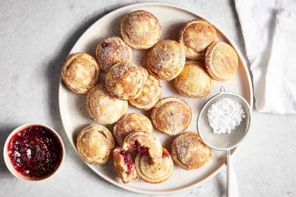 Ebelskivers à la confiture de framboises