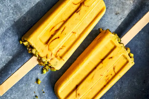 Recept na mango kešu Kulfi Pops