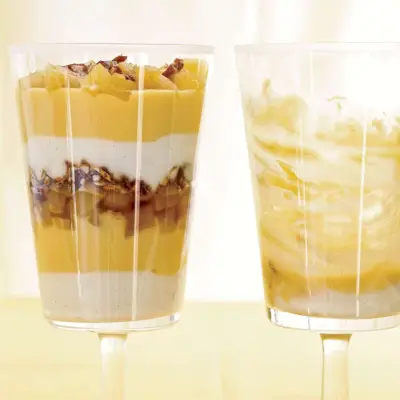 Perfezioni di frutto della passione e cocco