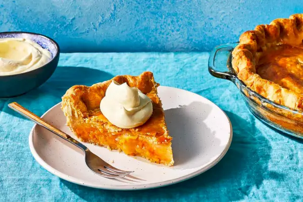 Najlepší recept na broskyňový koláč so šľahačkou Bourbon