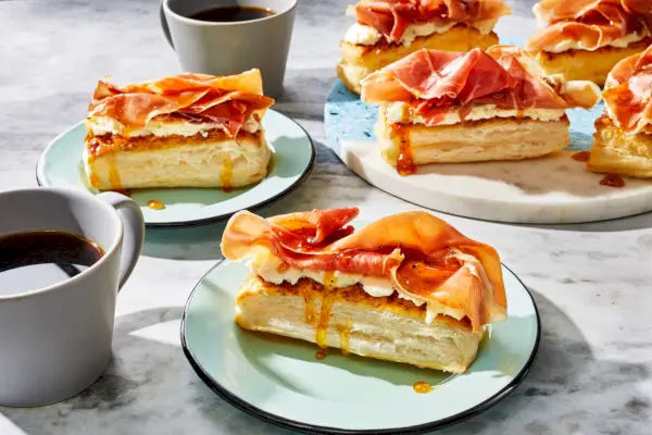 Danesa De Jamón Y Queso