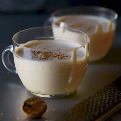 Budino al caramello appiccicoso allo zabaione