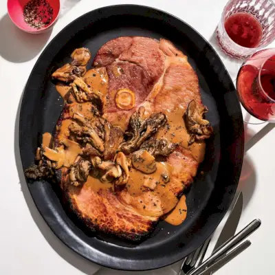 Steaks de jambon à la sauce madère