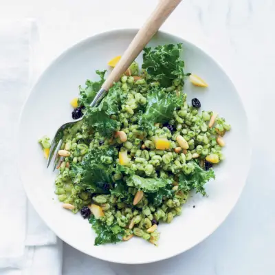 Salada de Cevada com Limão e Pesto de Couve