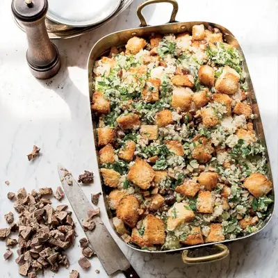 Relleno De Champiñones Y Castañas Con Menudillos