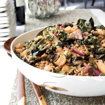 Ensalada Farro con Nabos y Verdes