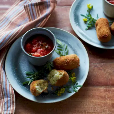 Kartoffel-Mozzerella-Kroketten