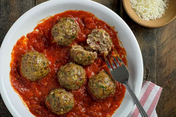 Mäsové guľky zo vzduchovej fritézy