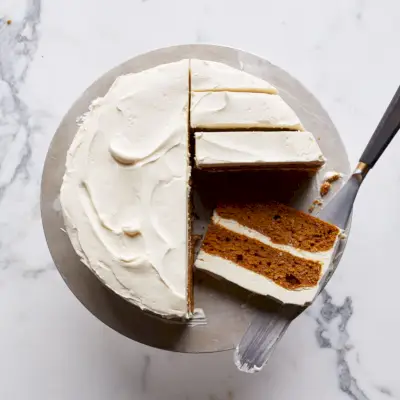 Tekvicová torta s mascarpone polevou