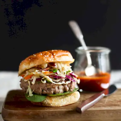 Bravčové hamburgery ázijského štýlu