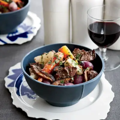 Costelinha com Cogumelos e Legumes Primavera