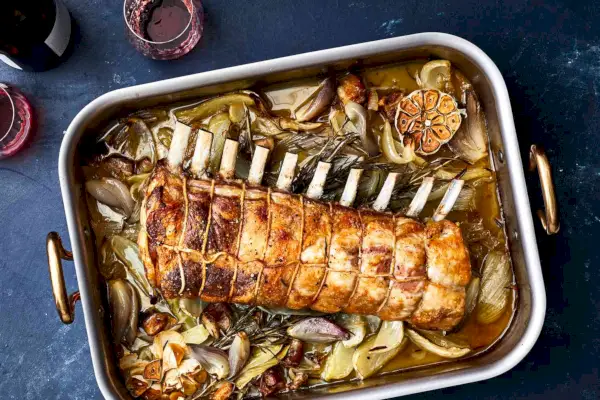 Italienisches Rezept für Schweinelende mit Knochen