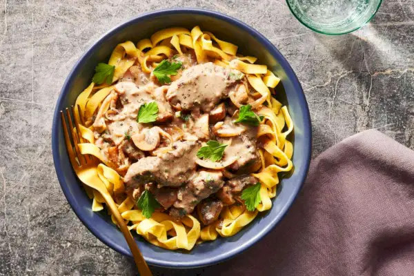 Manzo alla Stroganoff