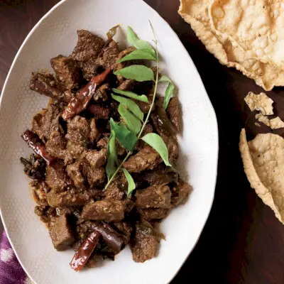 Fragrante curry di manzo dell'India meridionale