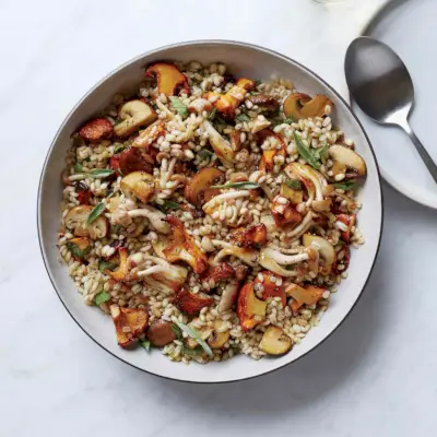Salade tiède d'orge et champignons caramélisés