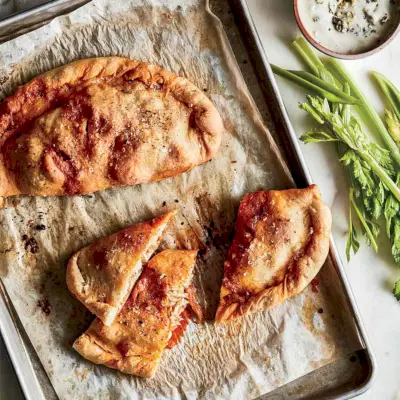 Calzone z kurczaka bawolego