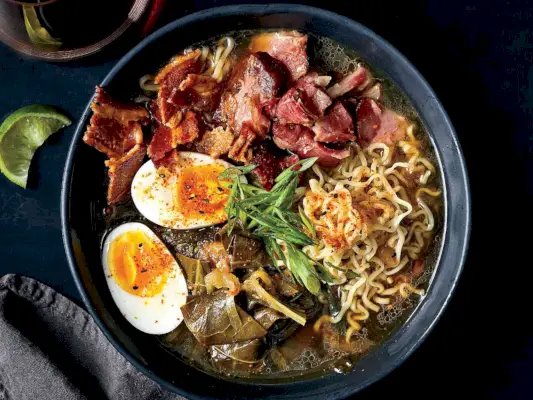 Ramen de col rizada