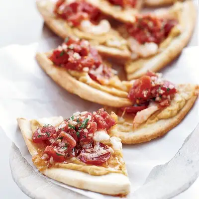 Pains plats aux crevettes et au chorizo